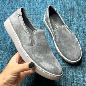 Vionic Avery Suede Slip On Comfort Shoes in Gray Women's Size 7